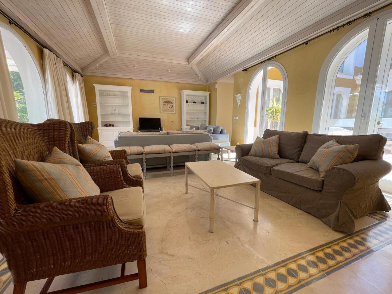Villa Rosa Беналуп-Касас-Вьехас Экстерьер фото