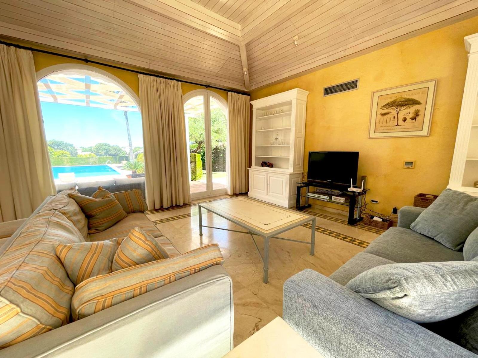 Villa Rosa Беналуп-Касас-Вьехас Экстерьер фото