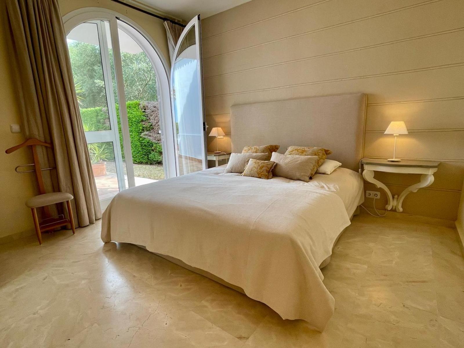 Villa Rosa Беналуп-Касас-Вьехас Экстерьер фото